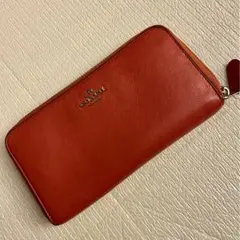 コーチ　レザー 長財布 レッド