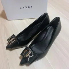 RANDA ブラック ビジューリボン パンプスのサムネイル