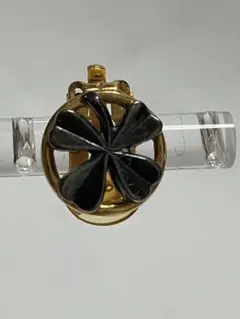 CHANEL正規品クローバーイヤリング片耳刻印96P そこそこ年代の割に綺麗と？