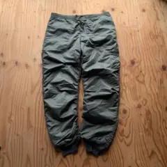 フライトパンツ