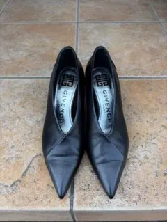 GIVENCHY ジバンシィ パンプス 黒のサムネイル