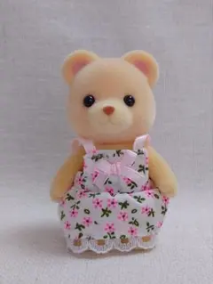 シルバニアファミリー　ベビーバスタイム　クマの女の子