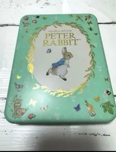 美品　ピーターラビット　缶　ブック型
