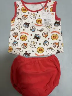 【新品未使用】アンパンマン柄 ベビーパジャマ 80-90cm