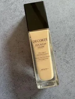 DECORTÉ ZEN WEAR GLOW 30ml SPF20