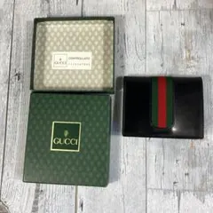 GUCCI ブラック 二つ折り財布