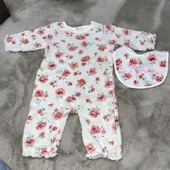 べべノイユ　花柄ロンパース　スタイ付き　スウェット地