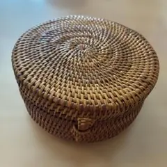 2026年最新】ラタンバスケット ブラウンの人気アイテム - メルカリ