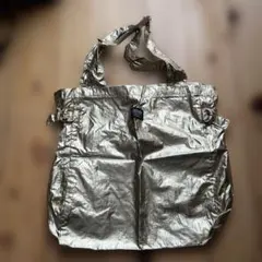 ゴールドトートバッグ