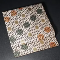 高級 袋帯 正絹 美品 逸品 手織り 華文 向い鳥 刺繍 金銀糸 高級 袋帯 正絹 美品 逸品 手織り 華文 向い鳥 刺繍 金銀糸 - メルカリ