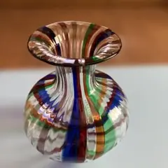 イタリアガラス工芸家 アントニオ·トゥルキの赤ガラスの花瓶(年数経過品) 2025年最新】ムラーノガラス花瓶の人気アイテム - メルカリ