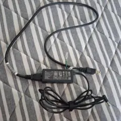 HP ACアダプター TPN-LA15 45W 고장·부품용 品