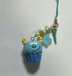 モンスターズインク カップケーキ イヤホンジャック付きストラップ