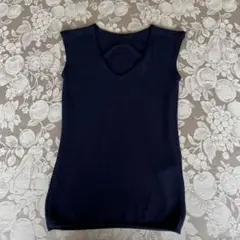 JIL SANDER ネイビー Vネックノースリーブ　紺色　34サイズ