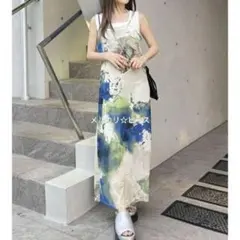 ③MURUA シアーキャミワンピ F ブルー アート柄 リゾートコーデ 夏映え