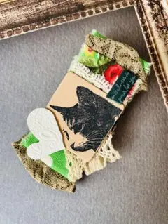 にゃんだーらんど♪ ヘアクリップ【訳あり】