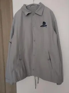 GU　PlayStation プレイステーション　　グレー ジャケット　Mサイズ