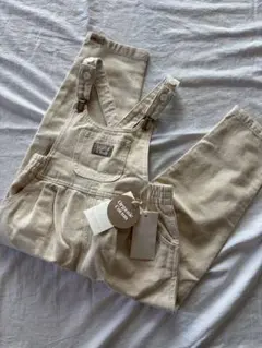 Item thumbnail for item c7c15e1a-1b71-4989-84b3-62291aaf0708