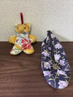 花柄ポーチ ネイビー 小型
