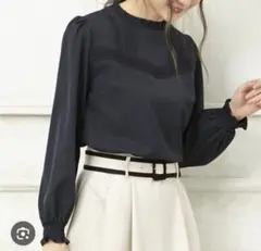 アラマンダ プチ ハイネック ブラウス 38