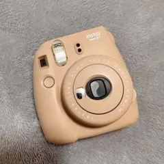 チェキinstaxmini8+ベージュ電源OKジャンク