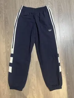 【美品】アディダスオリジナルス　ナイロンパンツ　ネイビー　S