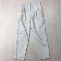 ナチュラルビューティーベーシック タック テーパードパンツ M