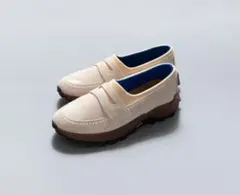 Item thumbnail for item 095fd90b-ab17-4fde-8a91-8f79175a7bff