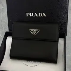 ✨超極美品✨ PRADA プラダ 三つ折り財布 サフィアーノ ブラック 三角ロゴ
