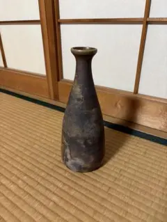 亀井勝 鉄釉花入 徳利形 共箱付 茶道具 花器 一輪挿し(送料込み
