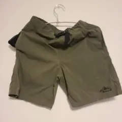 ショートパンツ