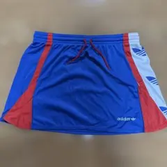 adidas タイトスカート 青赤