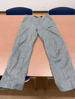 Nike スウェットパンツ （Sサイズ）
