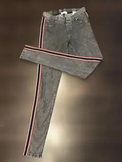 Item thumbnail for item b1267c2b-56c0-4693-b8fc-b4701418aa12