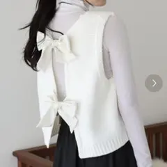 BLUE EAST バックリボン ニットベスト Mのサムネイル