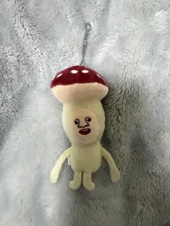 こびとづかんのぬいぐるみ　ガチャガチャ　ベニキノコビト