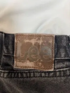 Lee ダークグレー ストレートジーンズ