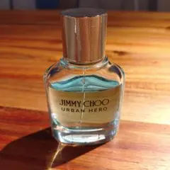 JIMMY CHOO URBAN HERO オードパルファム 30mLのサムネイル