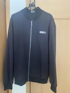 PUMA ブラック ジップアップジャケット　トラックジャケット