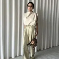 AMERI DIMENSIONAL FOLD TOPのサムネイル