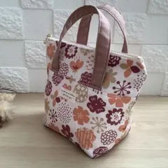 保冷　保温　ランチバッグ　お弁当袋　花柄　ボタニカル