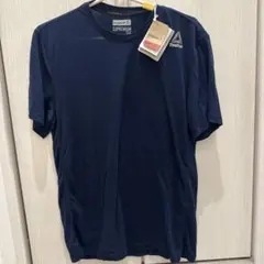 新品タグ付き　リーボック　半袖Tシャツ　薄手　メンズOのサムネイル
