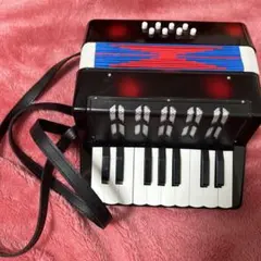 ミニアコーディオンのサムネイル