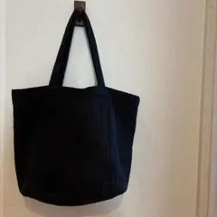 ヌビバック　ブラックトートバッグのサムネイル