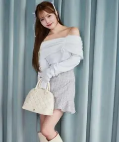 NICE CLAUP パール×ビジューオフショルニット フェザーオフショルニット