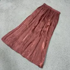 GU 上品 フェミニン きれいめ 大人 定番 華やか サテンプリーツスカート S