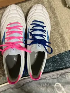 ミズノ　モレリア　ホワイト　青　靴紐付き　26.５センチ　限定カラー