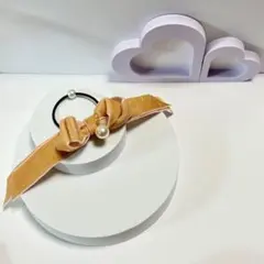 【ハンドメイド】ベロアリボン ヘアゴム 【ピンクベージュ】卒業式 入学式
