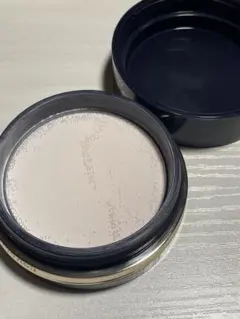 ［未開封　未使用］ クレドポーボーテプードルトランスパラントn ①ライト　粉白粉 Amazon | 資生堂クレ・ド・ポーボーテ プードルトランスパラント