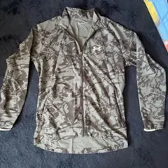 Under Armour 迷彩柄長袖ジャケット L